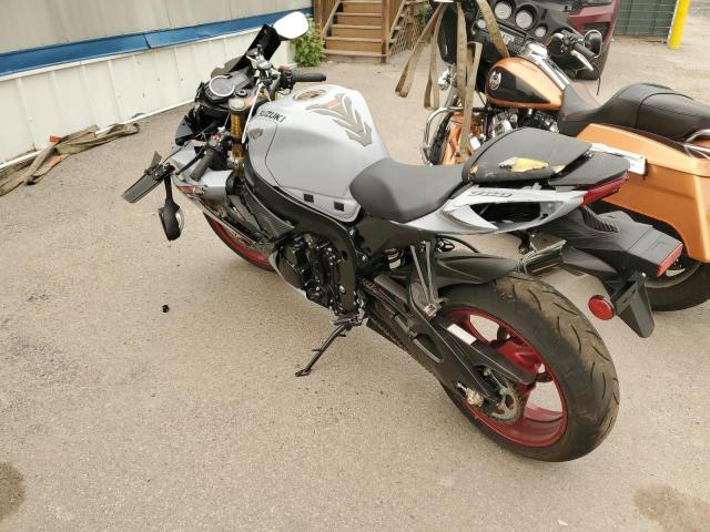 JS1GR7MA0P7100126 - 2023 SUZUKI GSX-R750 GRAY photo 3