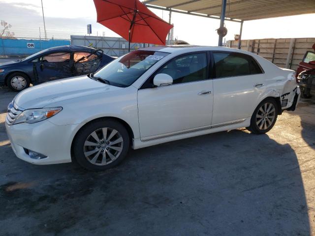 4T1BK3DB8BU399313 - 2011 TOYOTA AVALON BASE 白色 照片 1