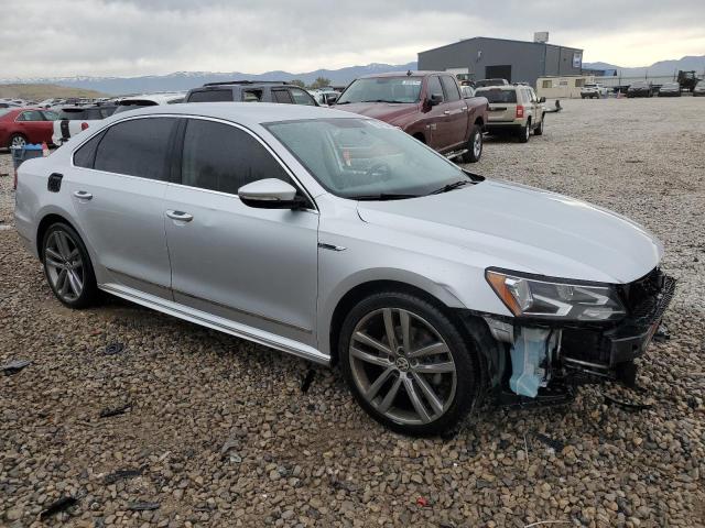 1VWDT7A31HC046096 - 2017 VOLKSWAGEN PASSAT R-LINE Gümüş foto 4