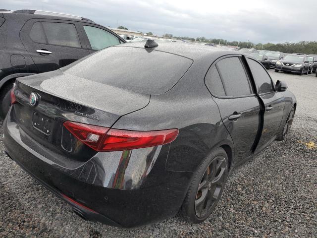 ZARFAMAN4K7622772 - 2019 ALFA ROMEO GIULIA BLACK photo 3