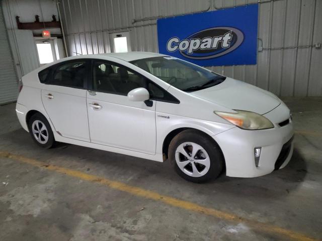 JTDKN3DU6E1760511 - 2014 TOYOTA PRIUS WHITE photo 4