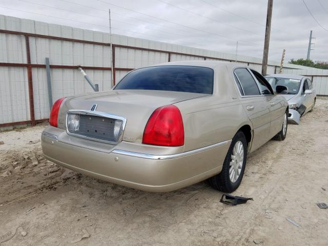 1LNHM81WX4Y678587 - 2004 LINCOLN TOWN CAR EXECUTIVE  photo 4
