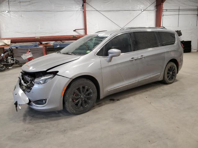 2C4RC1BG0KR714735 - 2019 CHRYSLER PACIFICA TOURING L SILVER photo 1