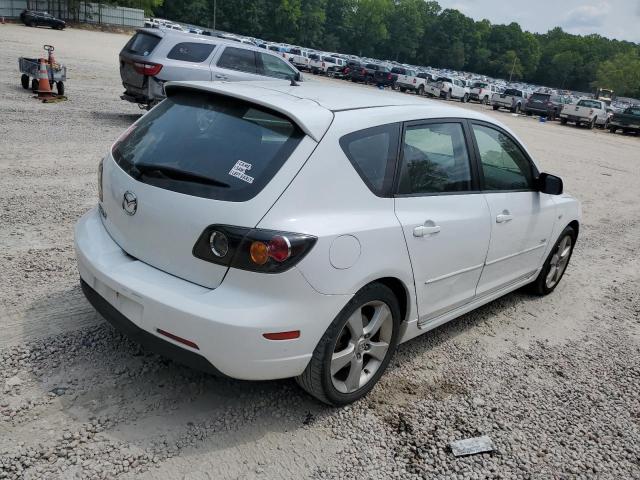 JM1BK143951262999 - 2005 MAZDA 3 HATCHBACK WHITE photo 3