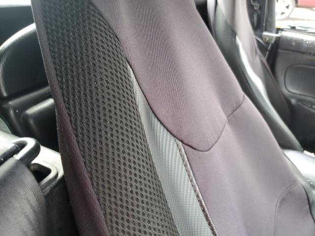 JM1NB353610200693 - 2001 MAZDA MX-5 MIATA BASE GREEN photo 10