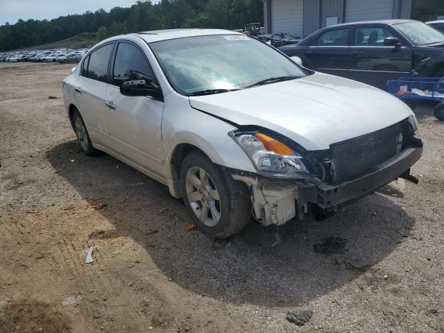 1N4AL21E19N434192 - 2009 NISSAN ALTIMA 2.5 WHITE photo 4