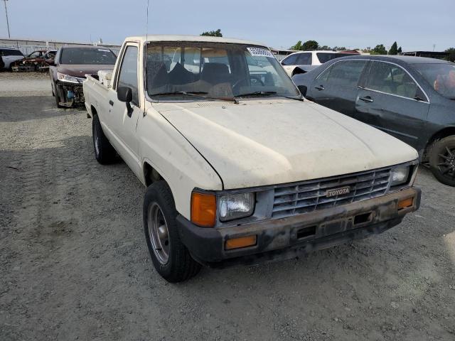 JT4RN50R1F0074623 - 1985 TOYOTA PICKUP 1/2 TON RN50 BEIGE photo 4