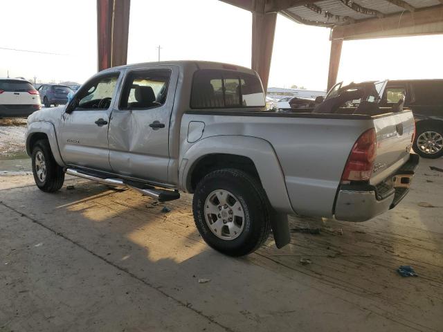 3TMJU62N08M052970 - 2008 TOYOTA TACOMA DOUBLE CAB PRERUNNER SILVER photo 2