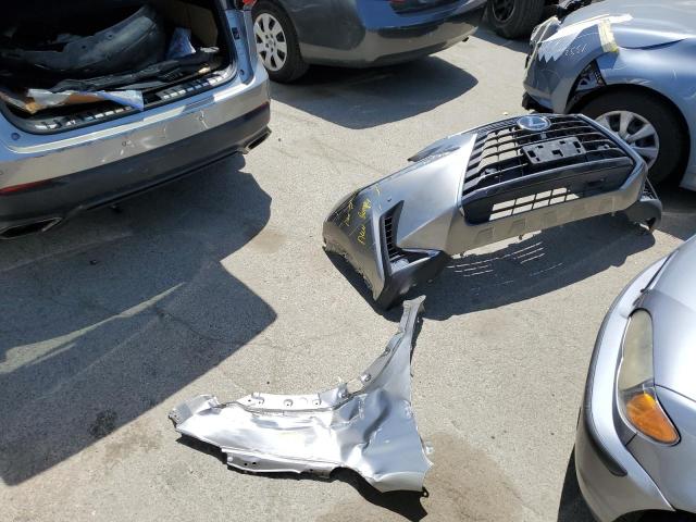 JTJBARBZ1K2215610 - 2019 LEXUS NX 300 BASE 银色 照片 13