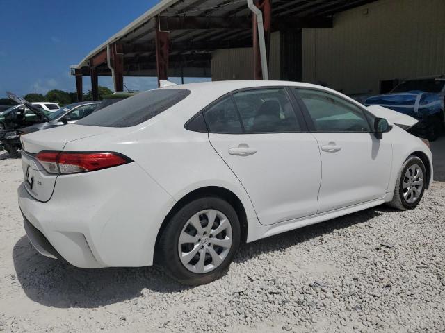 5YFEPMAE1NP283914 - 2022 TOYOTA COROLLA LE WHITE photo 3