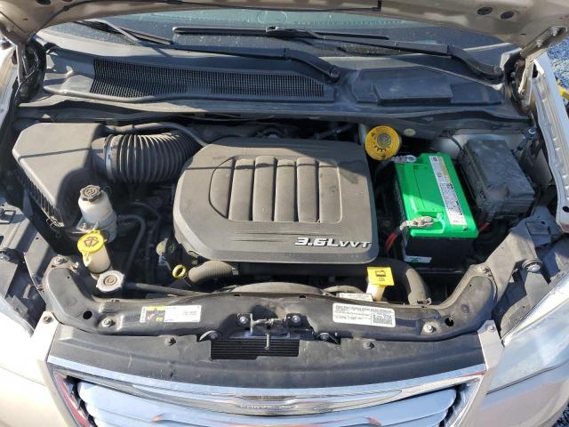 2C4RC1CGXFR522078 - 2015 CHRYSLER TOWN & COU TOURING L BEIGE photo 12