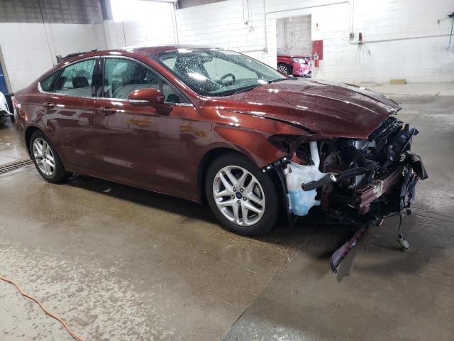 3FA6P0H76GR239740 - 2016 FORD FUSION SE BURGUNDY photo 4