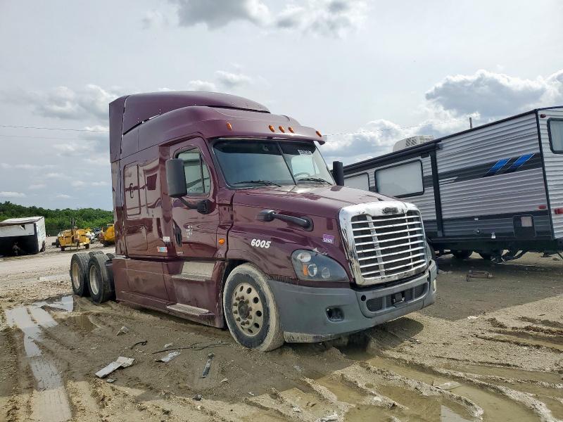 2016 FREIGHTLINER CASCADIA 1, null