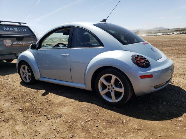 3VWPG3AG9AM026986 - 2010 VOLKSWAGEN NEW BEETLE GRAY photo 2