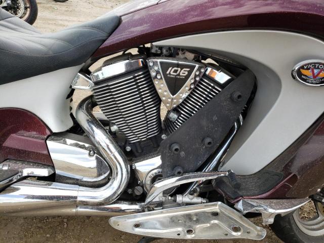 5VPSD36D083007177 - 2008 VICTORY MOTORCYCLES VISION DELUXE BURGUNDY photo 7