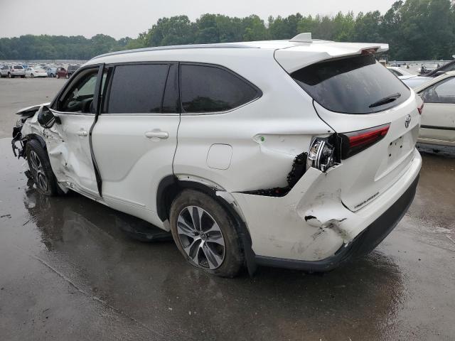 5TDGZRBH6MS140424 - 2021 TOYOTA HIGHLANDER XLE 白色 照片 2