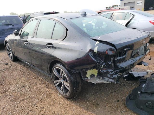 3MW5R7J01N8C50389 - 2022 BMW 330XI შავი ფოტო 2