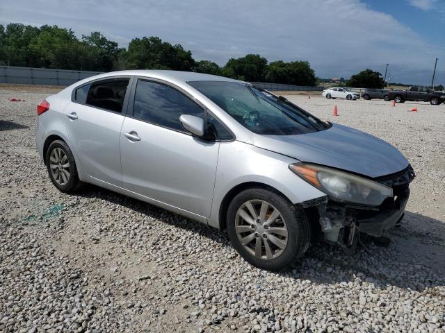 KNAFX4A61F5384427 - 2015 KIA FORTE LX SILVER photo 4