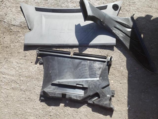 5YJSA1E48LF404418 - 2020 TESLA MODEL S Սպիտակ լուսանկար 12