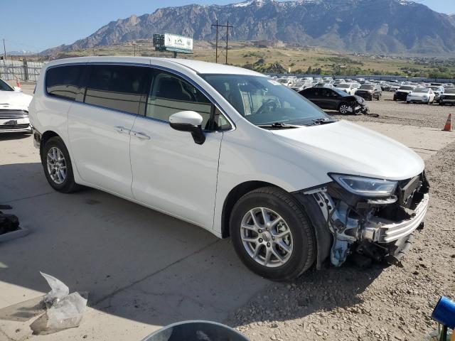 2C4RC1BG8PR510904 - 2023 CHRYSLER PACIFICA TOURING L WHITE photo 4