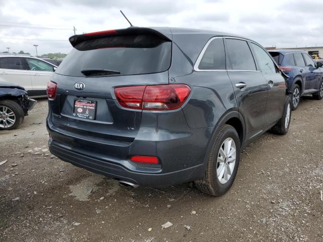 5XYPG4A59LG623062 - 2020 KIA SORENTO S GRAY photo 4