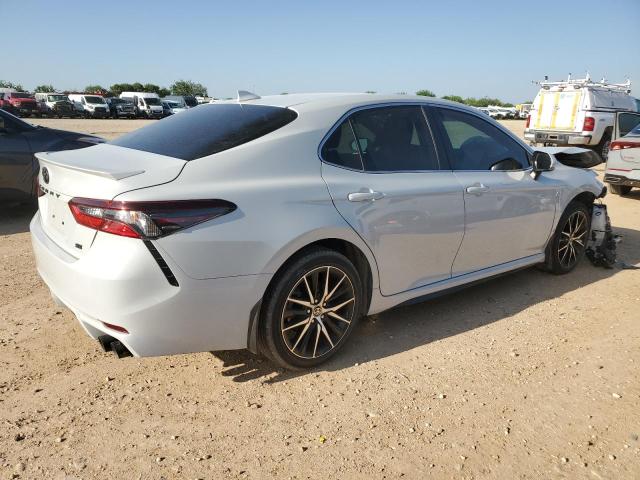 4T1G11AKXPU121392 - 2023 TOYOTA CAMRY SE NIGHT SHADE WHITE photo 3