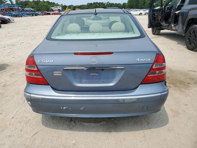 WDBUF83JX4X162944 - 2004 MERCEDES-BENZ E 500 4MATIC BLUE photo 6