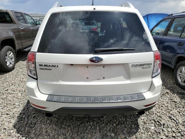 JF2SHAHC6CH442049 - 2012 SUBARU FORESTER TOURING WHITE photo 6