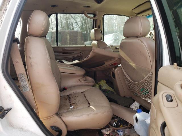 5LMPU28L7WLJ52998 - 1998 LINCOLN NAVIGATOR 白色 照片 11