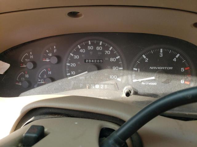 5LMPU28L7WLJ52998 - 1998 LINCOLN NAVIGATOR 白色 照片 9