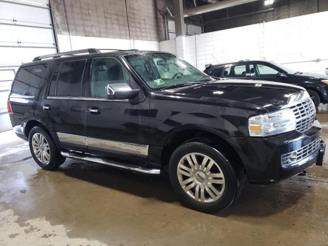 5LMJJ2J54BEJ01175 - 2011 LINCOLN NAVIGATOR BLACK photo 4