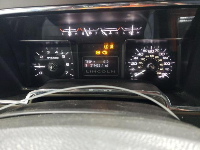 5LMJJ2J54BEJ01175 - 2011 LINCOLN NAVIGATOR BLACK photo 9