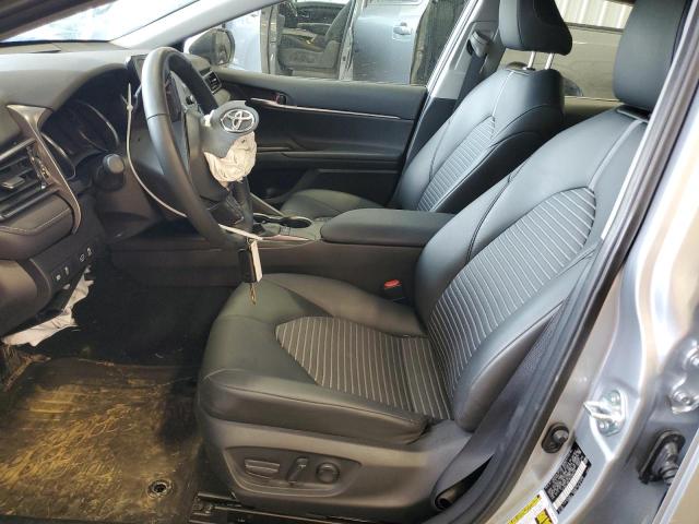 4T1G11AK7RU189779 - 2024 TOYOTA CAMRY SE NIGHT SHADE SILVER photo 7