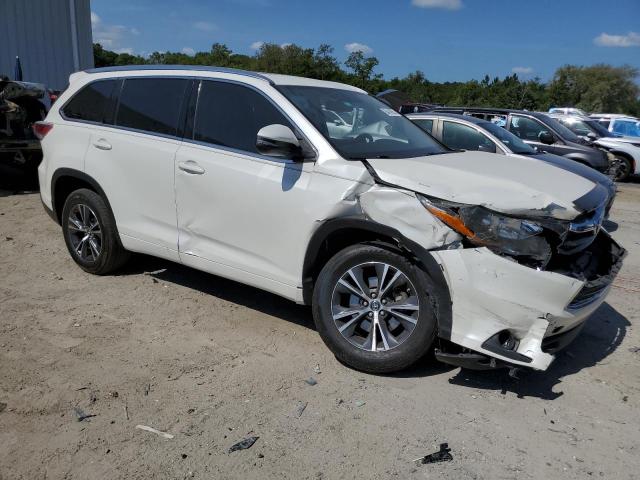 5TDKKRFH1GS506447 - 2016 TOYOTA HIGHLANDER XLE 白色 照片 4