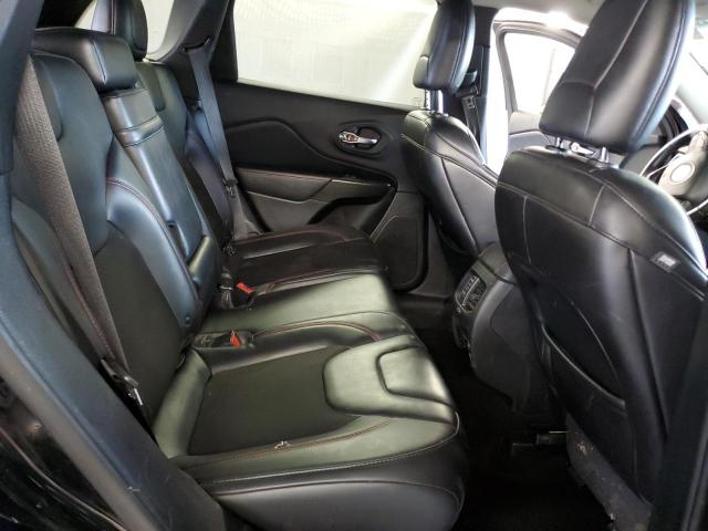 1C4PJMBN1KD389240 - 2019 JEEP CHEROKEE TRAILHAWK BLACK photo 11