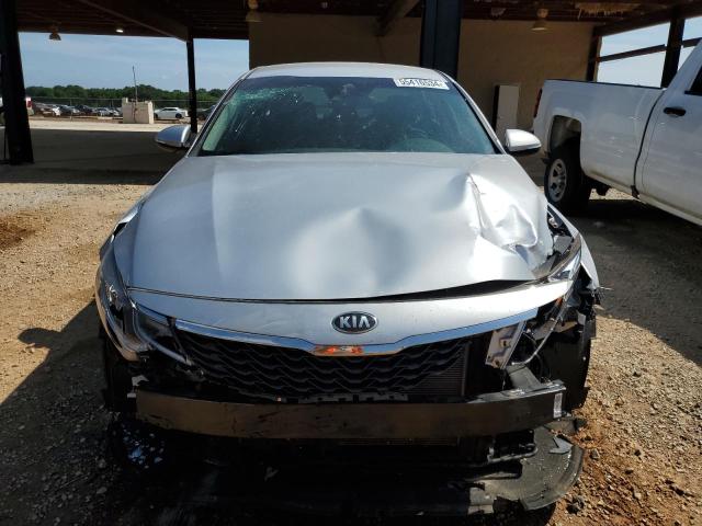 5XXGT4L35LG388476 - 2020 KIA OPTIMA LX SILVER photo 5