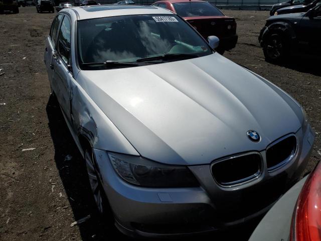 WBAPK5C54BF126694 - 2011 BMW 328 XI SULEV GRAY photo 5