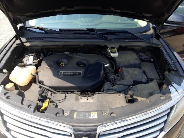 5LMCJ2C99GUJ19175 - 2016 LINCOLN MKC SELECT Սև լուսանկար 11