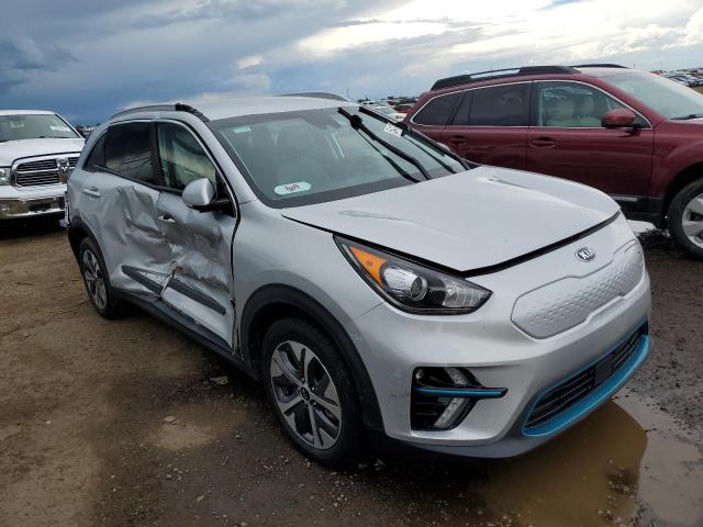 KNDCC3LG0K5024125 - 2019 KIA NIRO EX SILVER photo 4