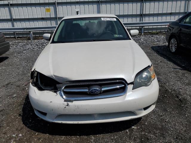 4S3BL616957200086 - 2005 SUBARU LEGACY 2.5I WHITE photo 5