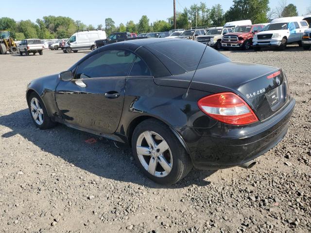WDBWK54F66F114895 - 2006 MERCEDES-BENZ SLK 280 BLACK photo 2