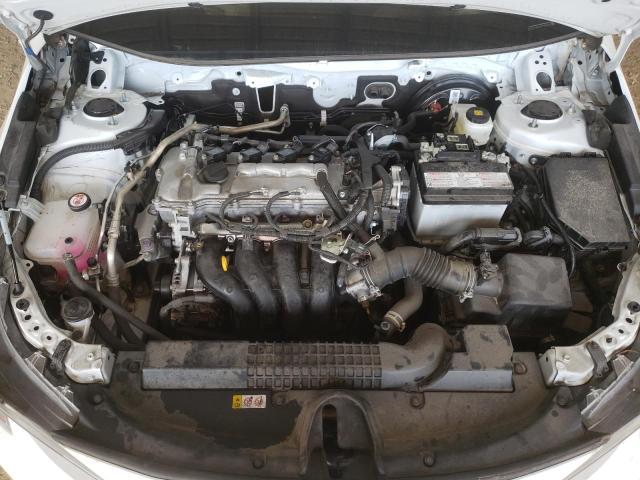 5YFEPMAE0NP386824 - 2022 TOYOTA COROLLA LE WHITE photo 11