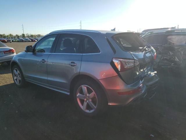 WA1DKBFP6BA038917 - 2011 AUDI Q5 PREMIUM PLUS SILVER photo 2