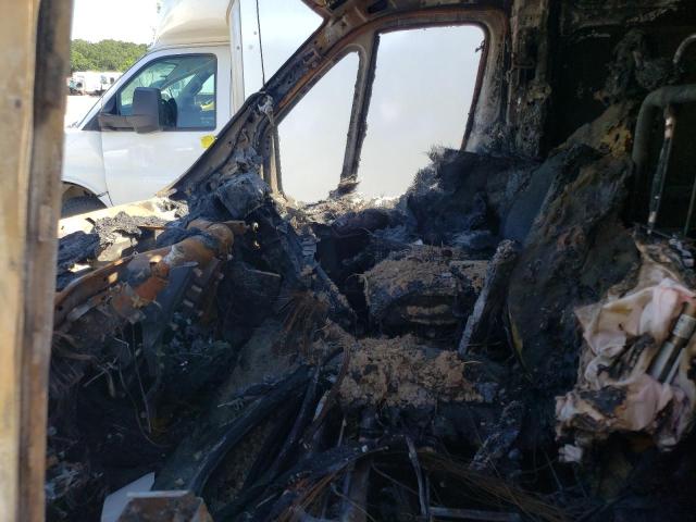 3C6LRVDG9ME589867 - 2021 RAM PROMASTER 2500 HIGH თეთრი ფოტო 10