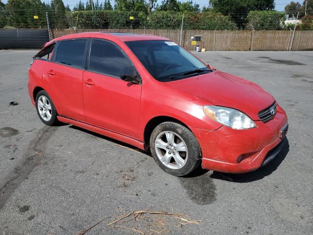 2T1KR32E05C387297 - 2005 TOYOTA COROLLA MA XR RED photo 4