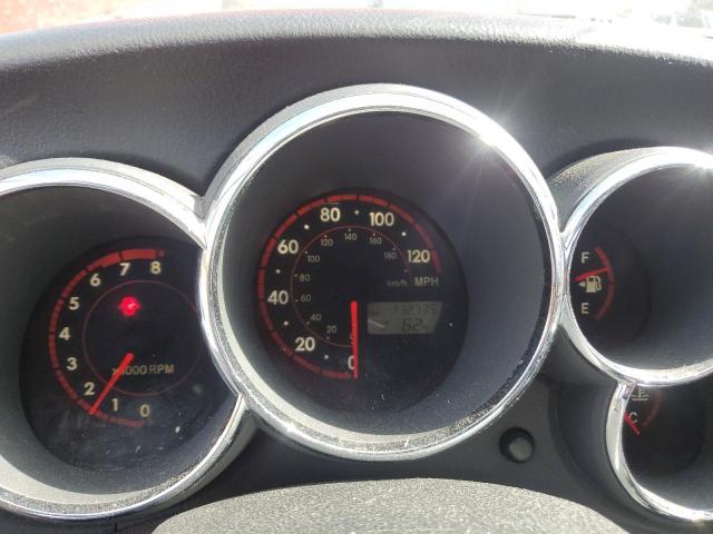 2T1KR32E05C387297 - 2005 TOYOTA COROLLA MA XR RED photo 9