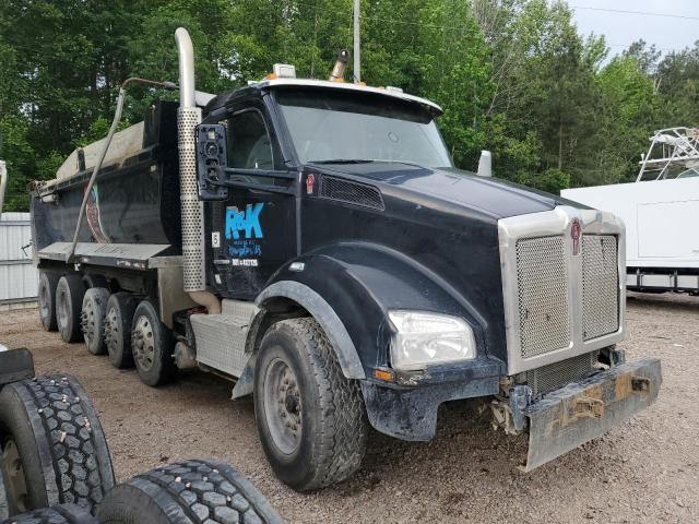 2017 KENWORTH T880 T880, null