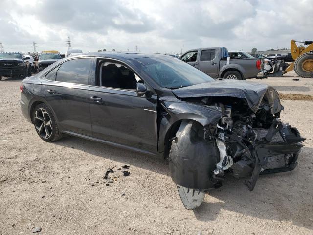 1VWMA7A31LC022069 - 2020 VOLKSWAGEN PASSAT R-LINE Սև լուսանկար 4