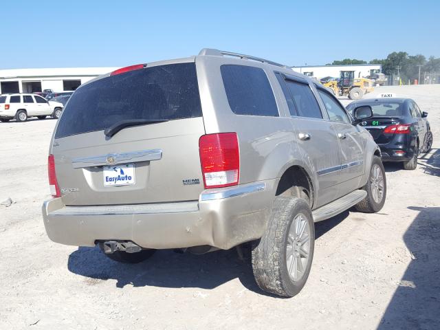 1A8HX58218F137659 - 2008 CHRYSLER ASPEN LIMITED 金色 照片 4