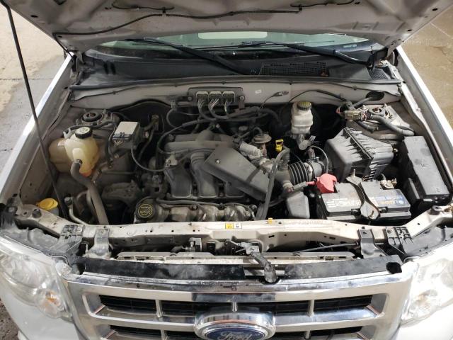 1FMCU93168KB52015 - 2008 FORD ESCAPE XLT SILVER photo 11